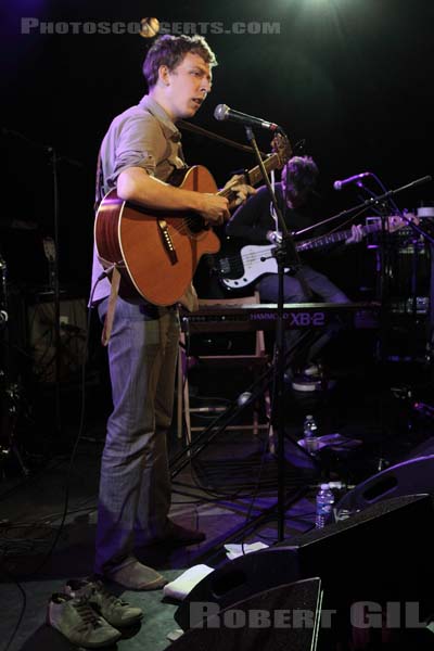 DM STITH - 2009-05-15 - PARIS - La Maroquinerie - 